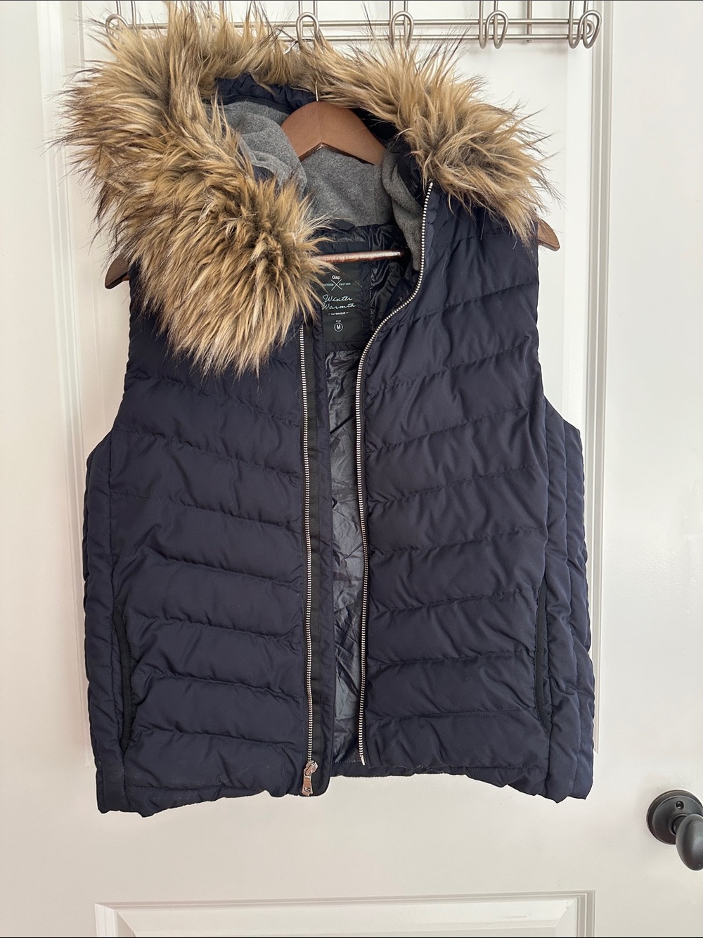 GAP Quilted Puffer Vest with Faux Fur Trim - Navy and Tan